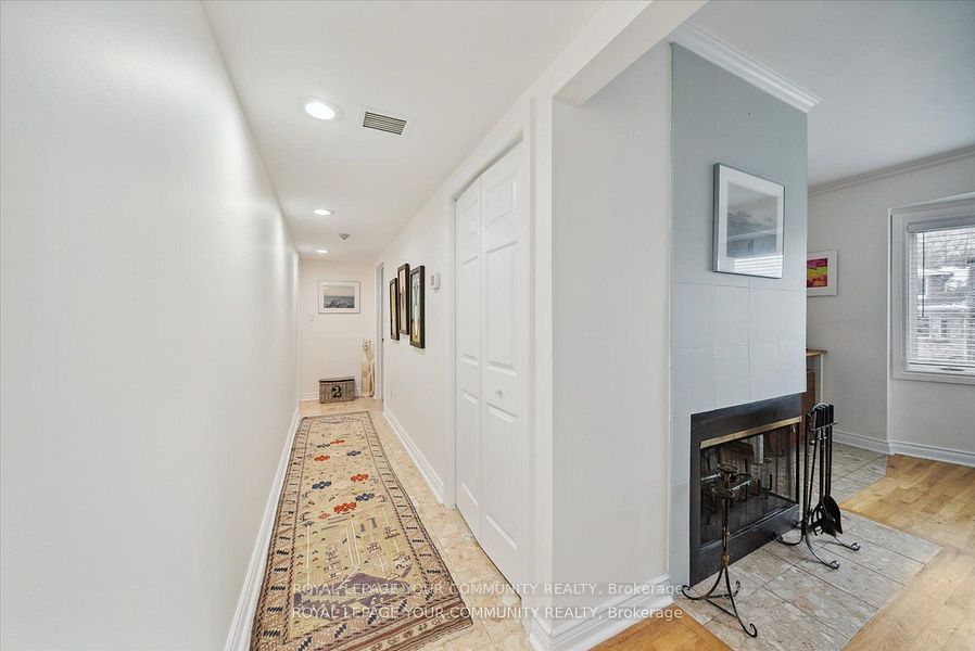 60 Kippendavie Avenue 201