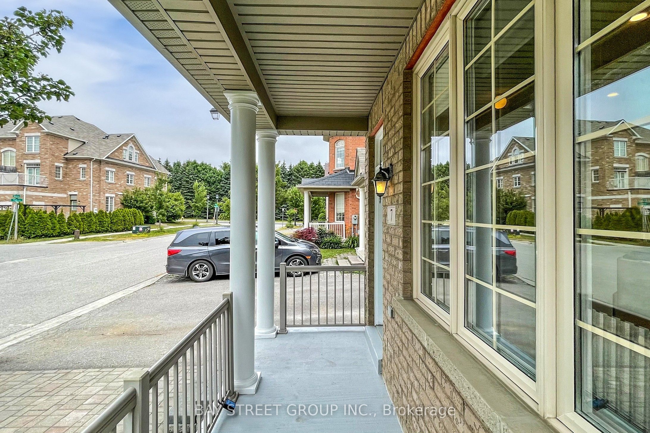 7 Tufo Avenue
