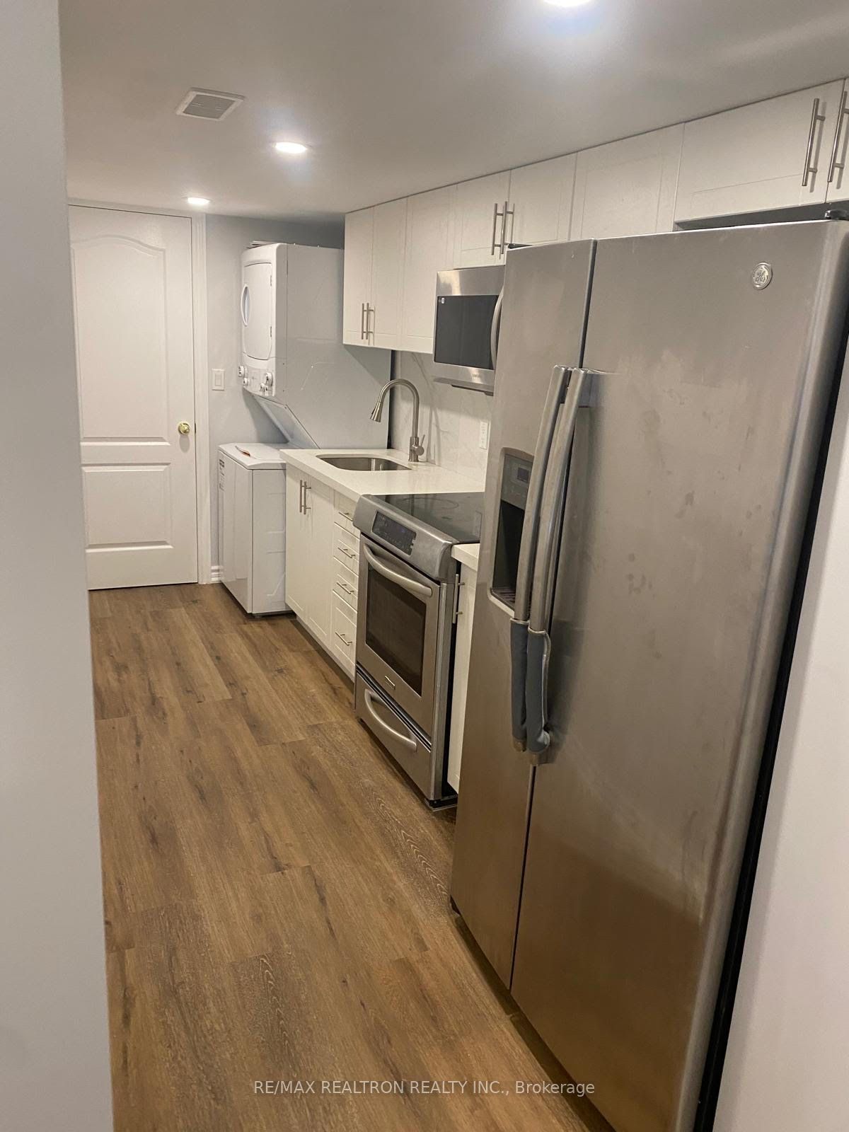 42 Israel Zilber Drive Bsmt