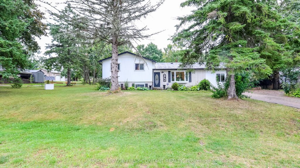 Photo of 14 Conder Drive, Oro-Medonte, ON L0K 1E0 (MLS # S12768592)