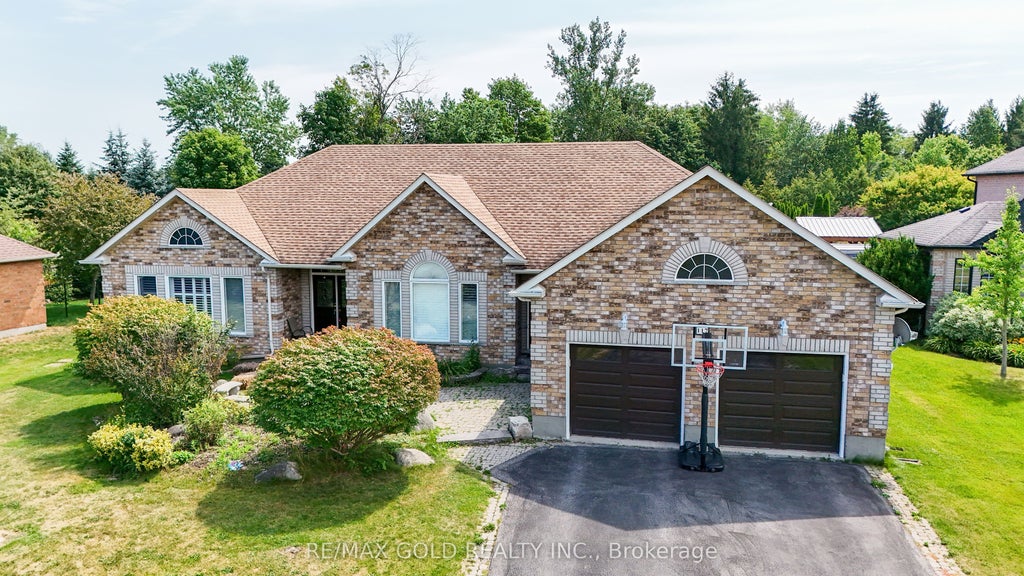 Photo of 117 Delarmbro Drive, Erin, ON N0B 1T0 (MLS # X13694458)