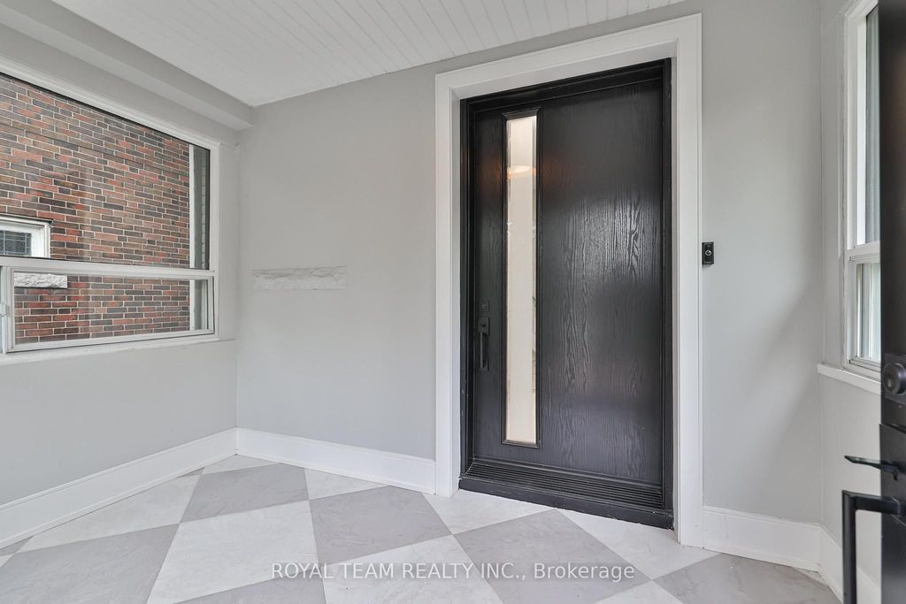 Photo of 150 St Johns Road, Toronto, ON M6P 1T9 (MLS # W12428881)