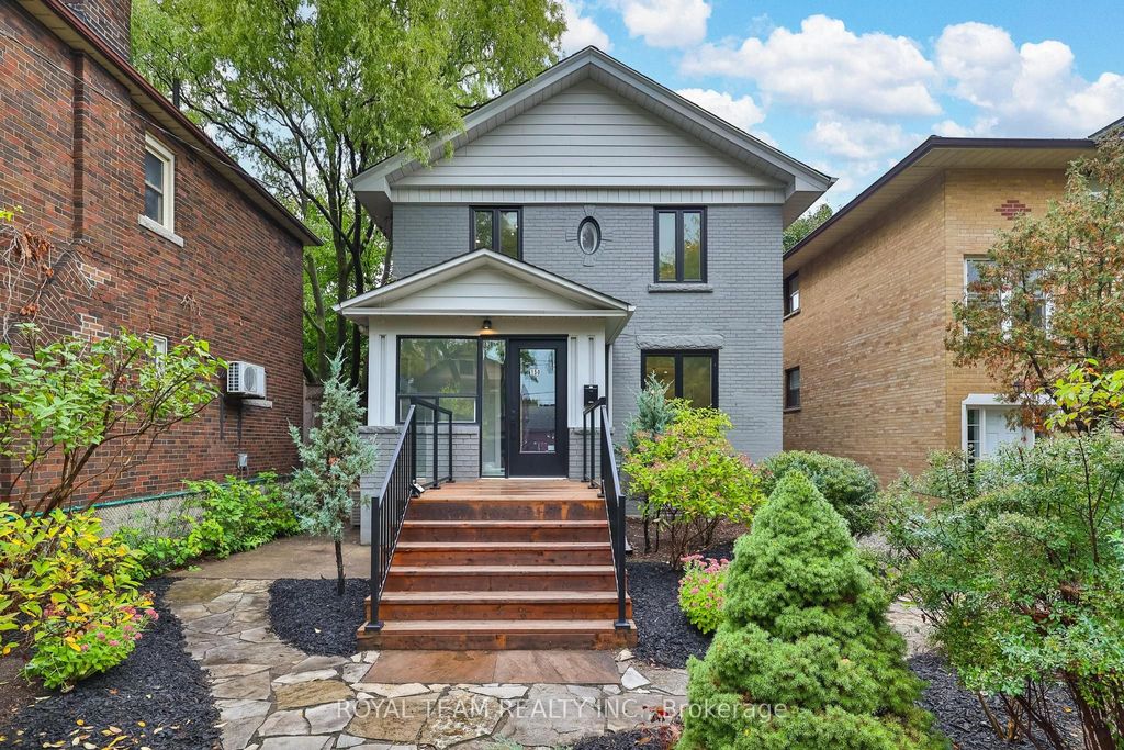 Photo of 150 St Johns Road, Toronto, ON M6P 1T9 (MLS # W12428881)