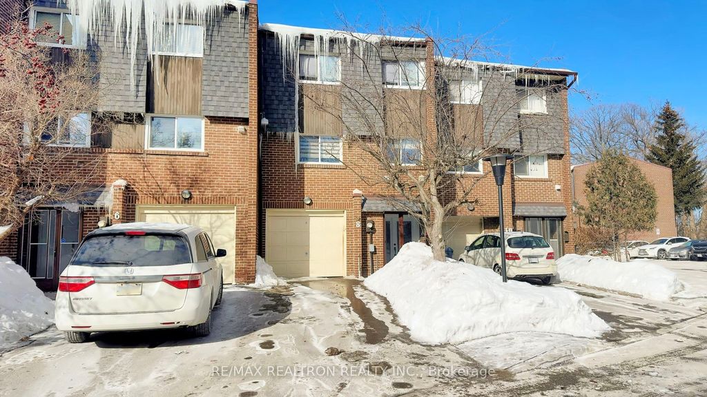 Photo of 8 Windy Golfway, Toronto, ON M3C 3A7 (MLS # C12740346)