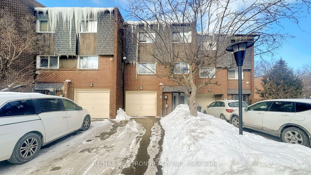 Photo of 8 Windy Golfway, Toronto, ON M3C 3A7 (MLS # C12740346)