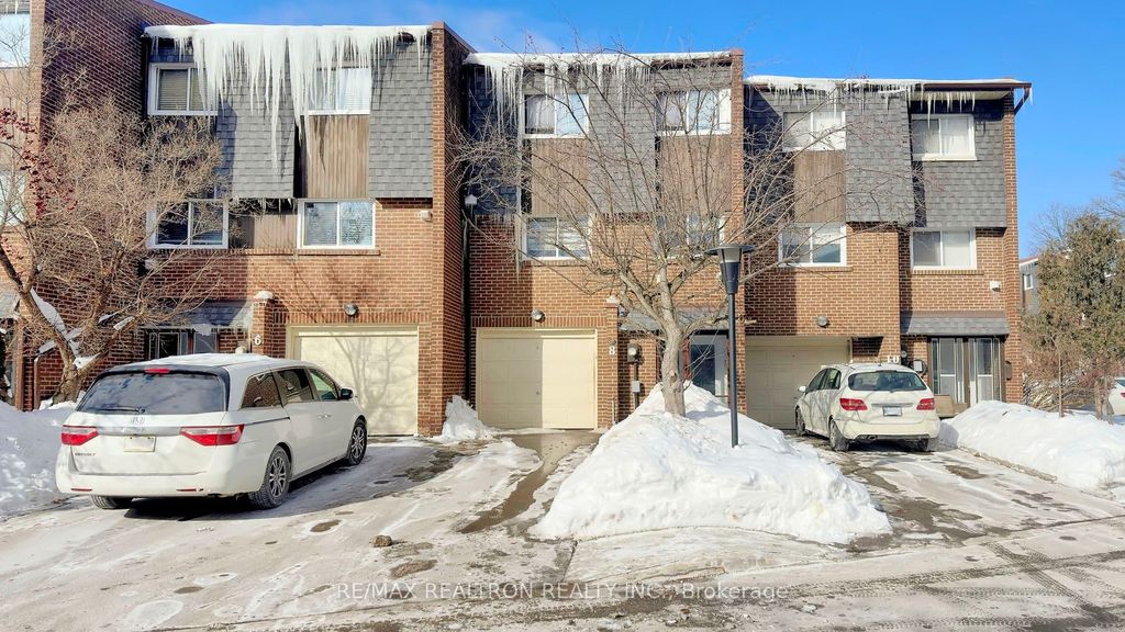 Photo of 8 Windy Golfway, Toronto, ON M3C 3A7 (MLS # C12740346)