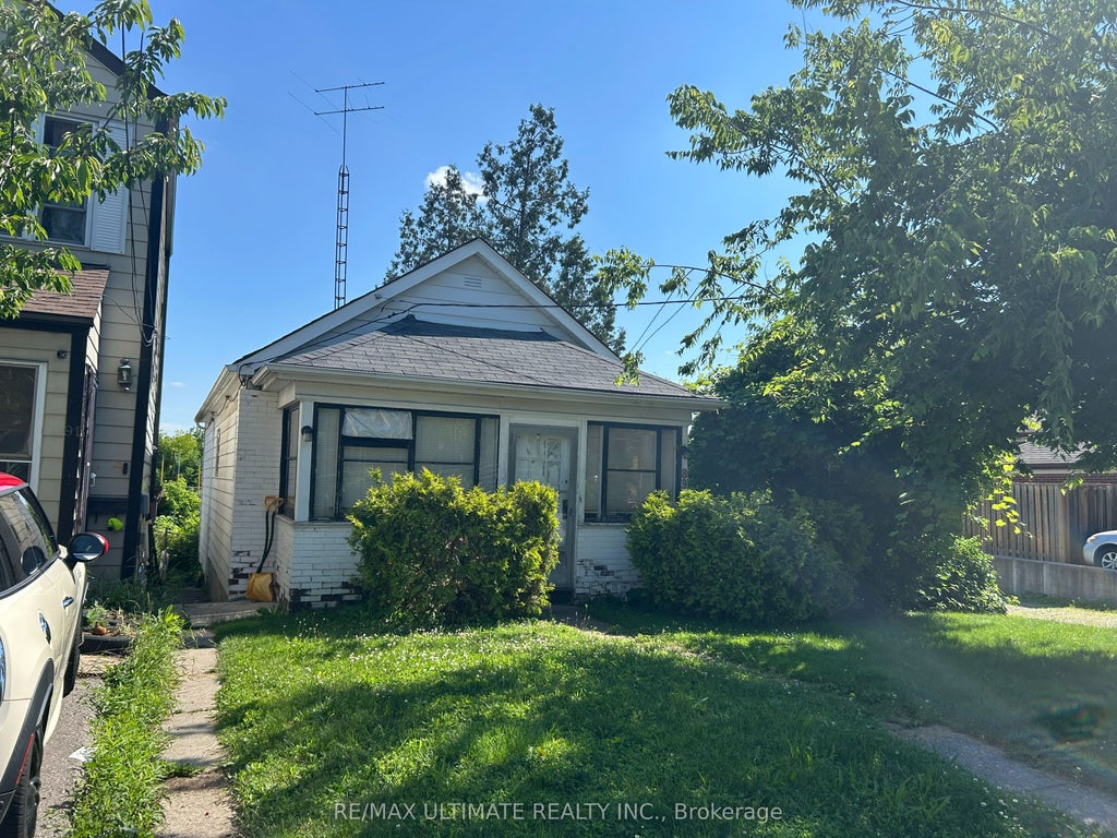Photo of 89 Brownville Avenue, Toronto, ON M6N 4L2 (MLS # W13500290)