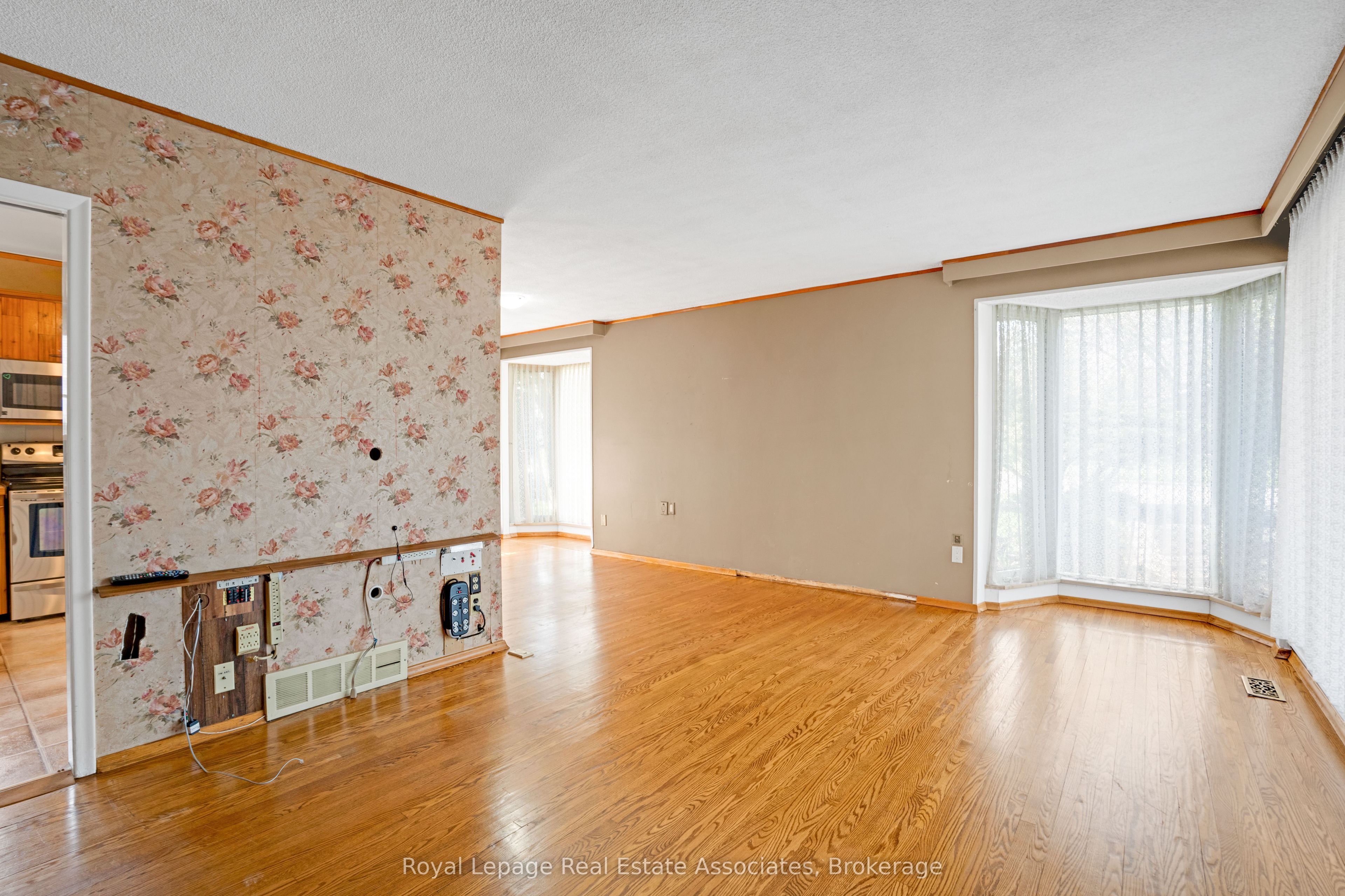 502 Falgarwood Drive