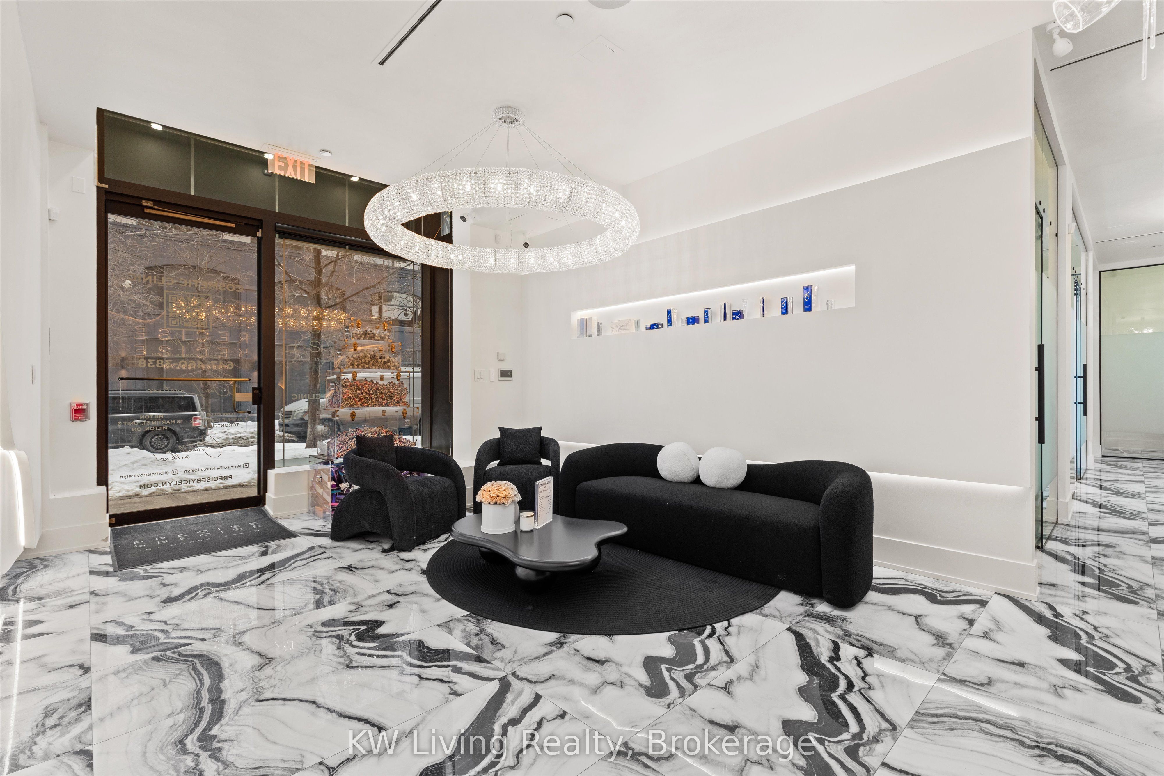38 Avenue Road 1-2