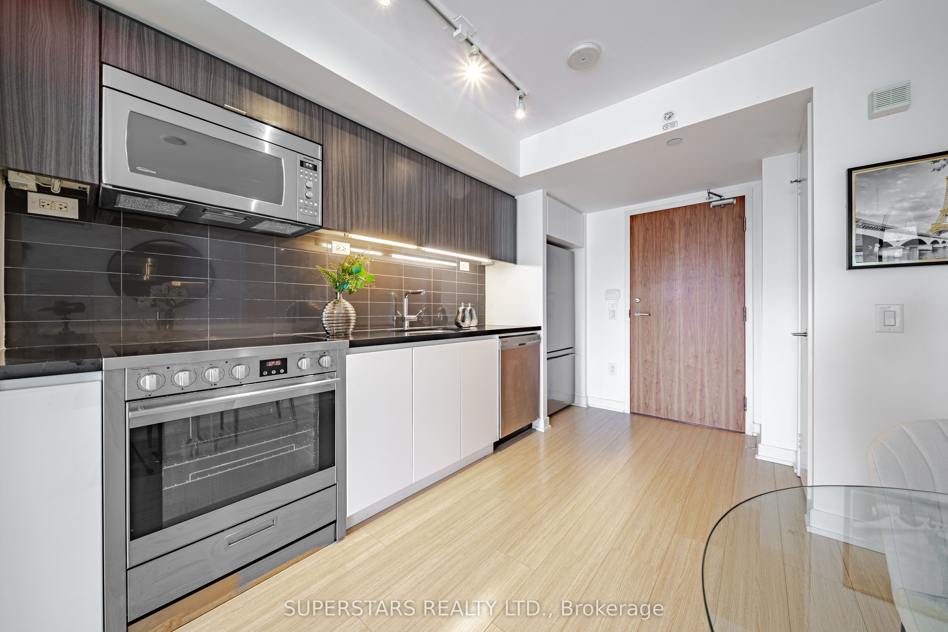 75 Queens Wharf Road 1211