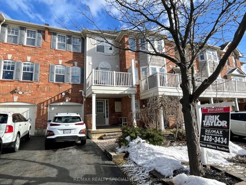 1223 Mcdowell Crescent Milton ON L9T 6R4