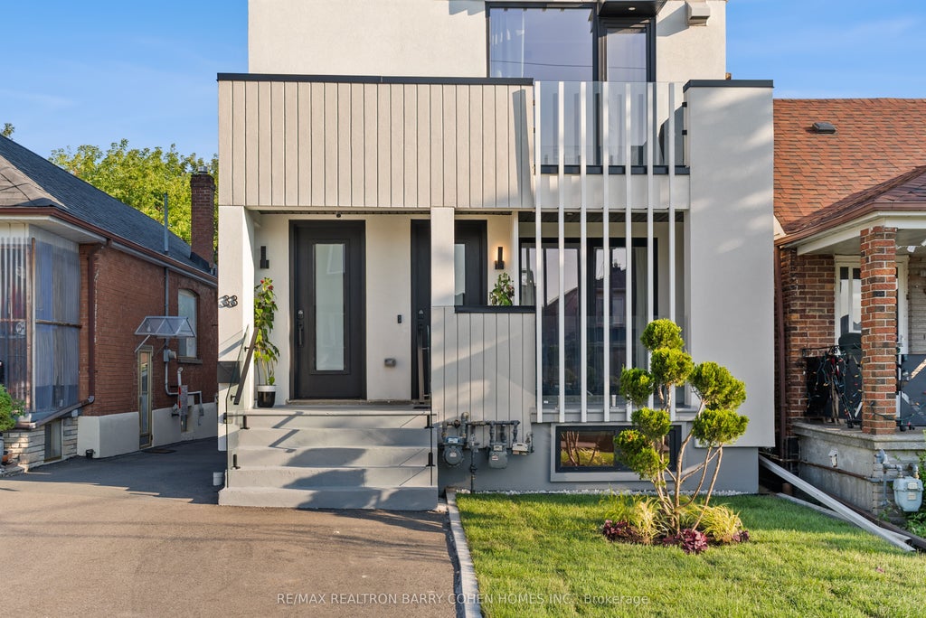 Photo of 33 Lanark Avenue, Toronto, ON M6C 2B5 (MLS # C13779364)