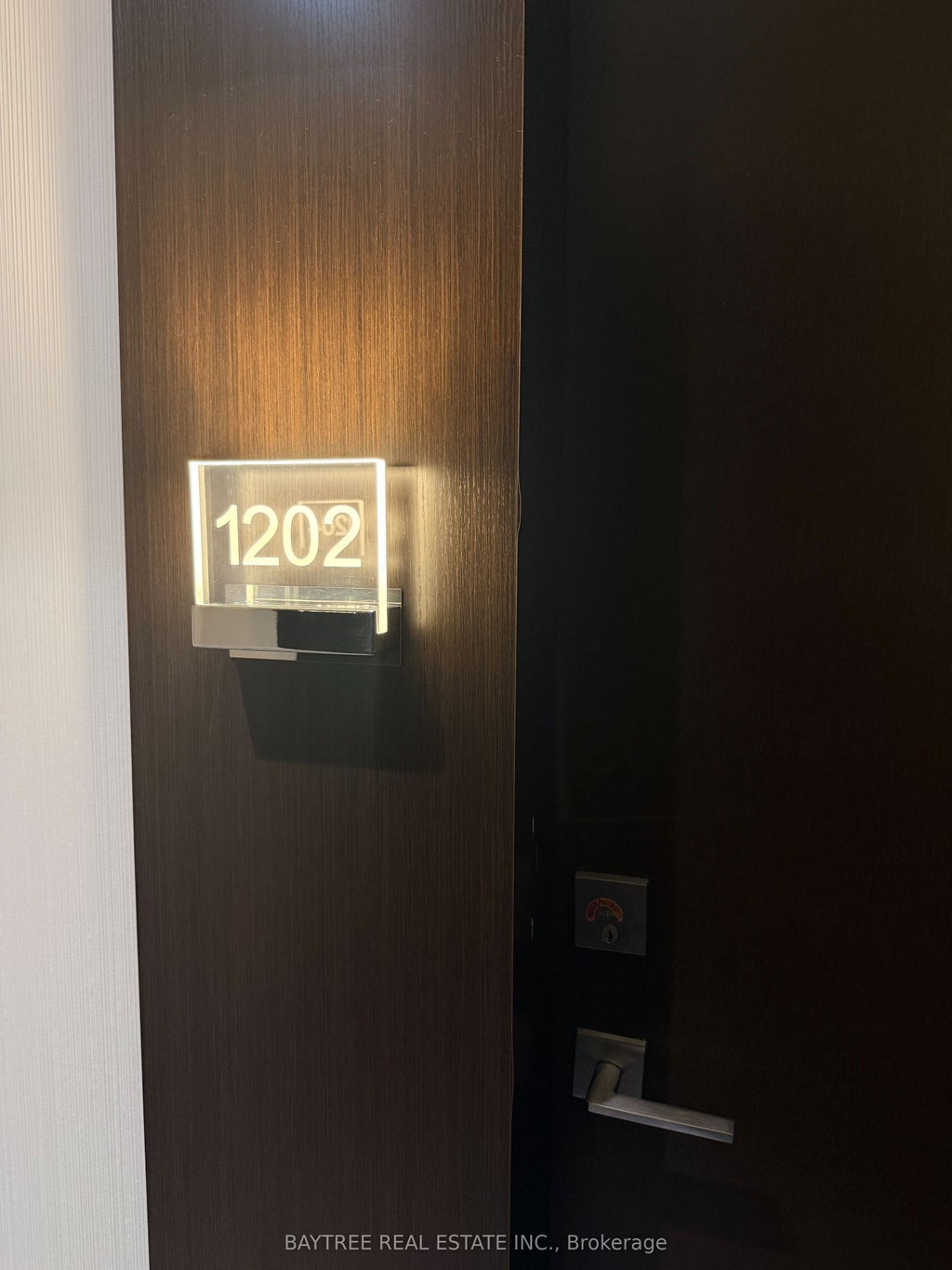 Photo of 2221 Yonge Street #1202, Toronto, ON M4S 0B8 (MLS # C14013718)