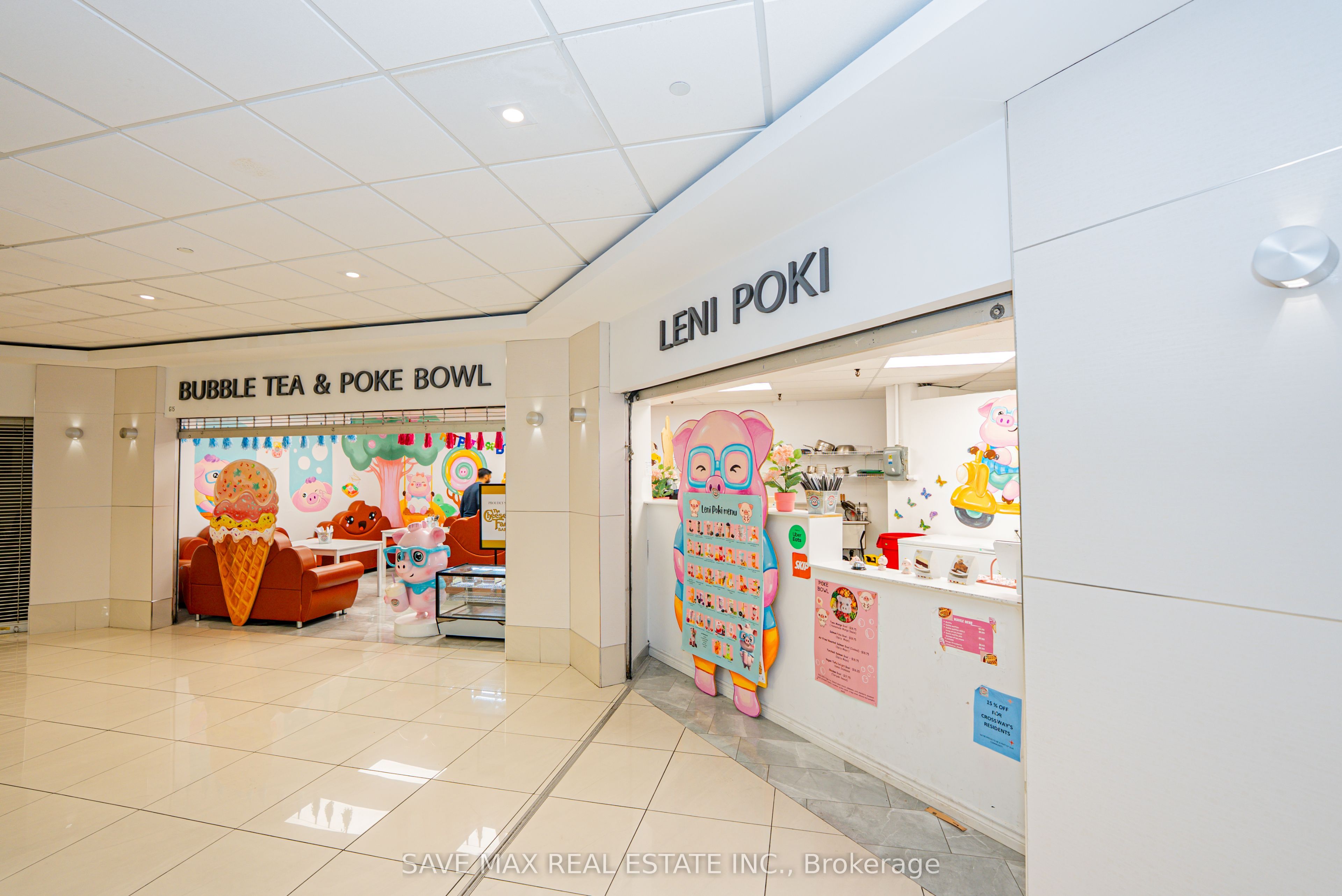 2340 Dundas Street W G15