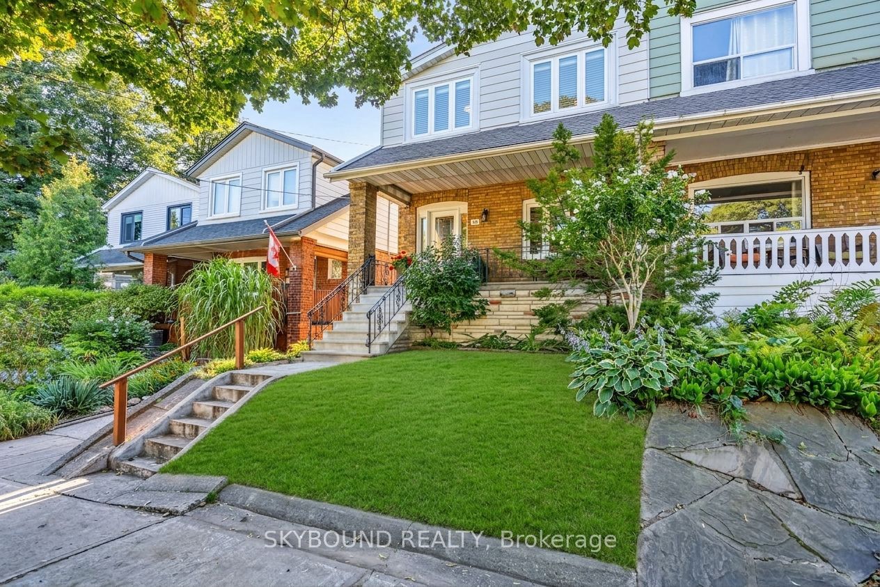 30 Woodmount Avenue