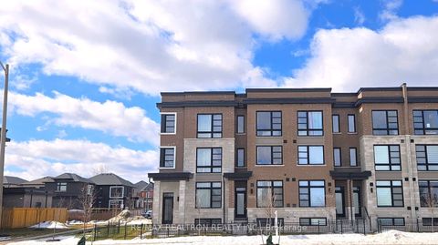 2202 Donald Cousens Parkway Markham ON L6B 1P1