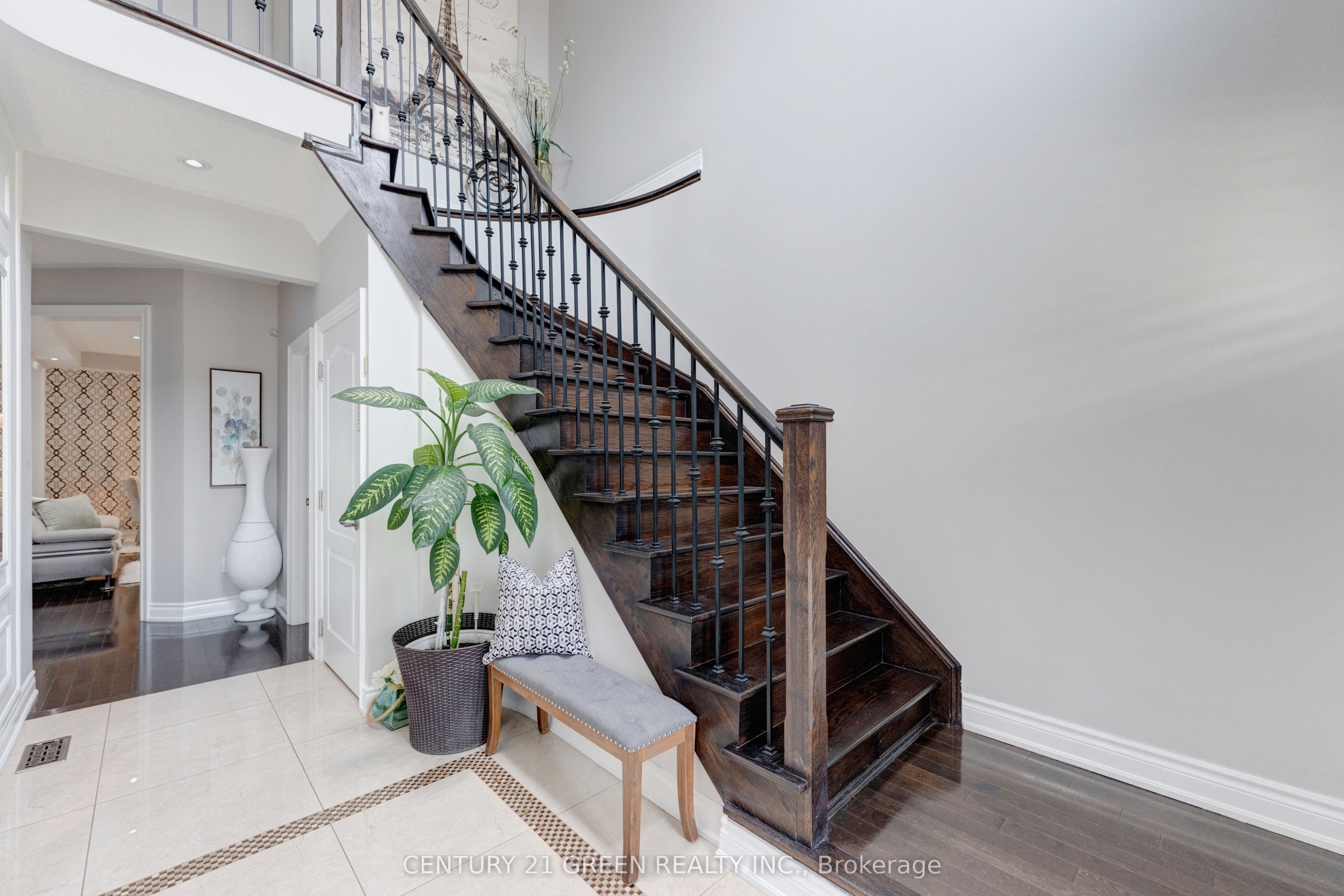 3 Lisson Crescent
