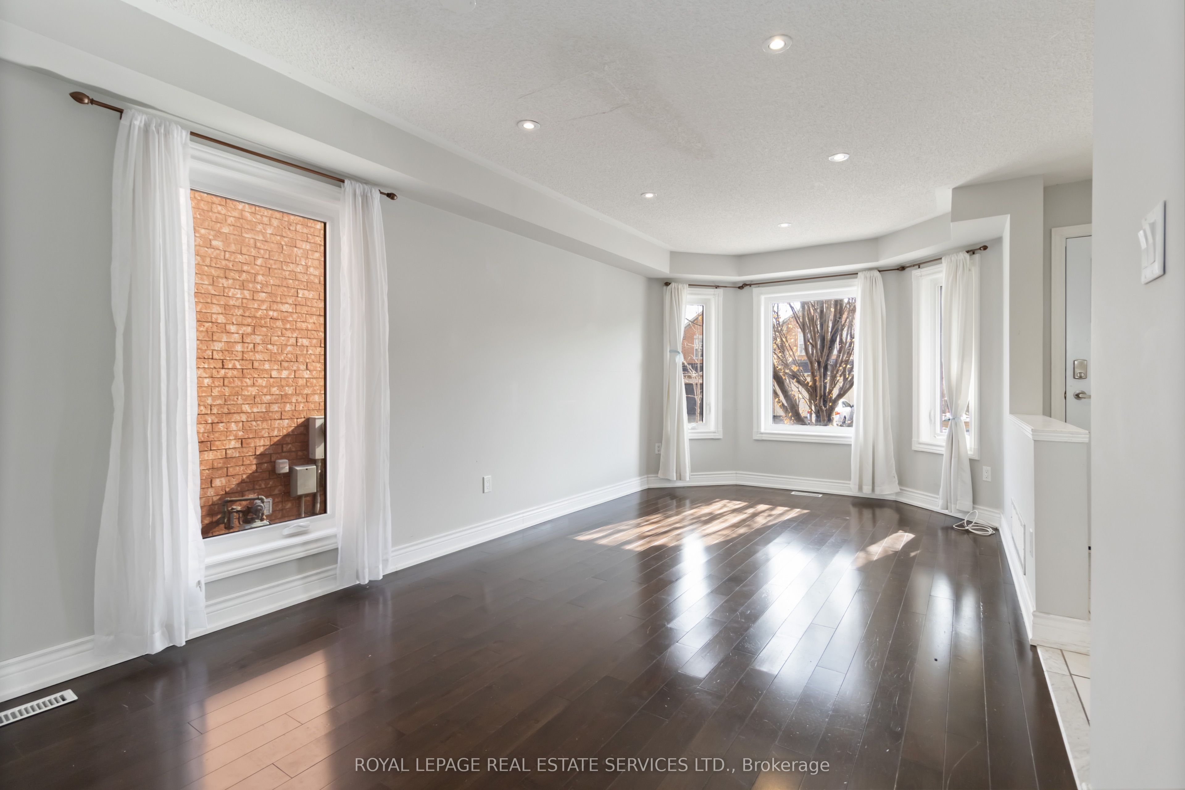 2400 Bankside Drive