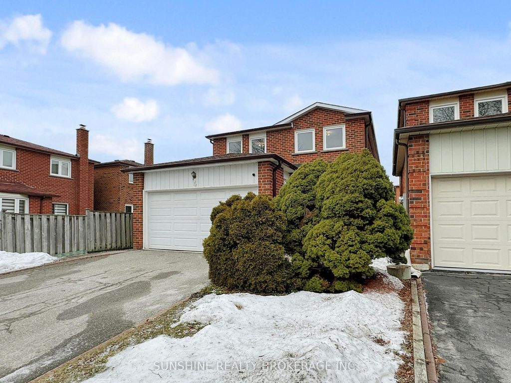 Photo of 4 Treerun Avenue, Toronto, ON M1V 3K6 (MLS # E12688038)