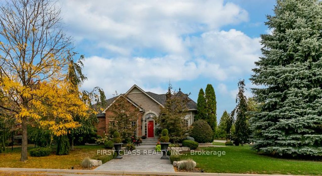 Photo of 116 Kinloch Crescent, Vaughan, ON L6A 2E9 (MLS # N12475190)