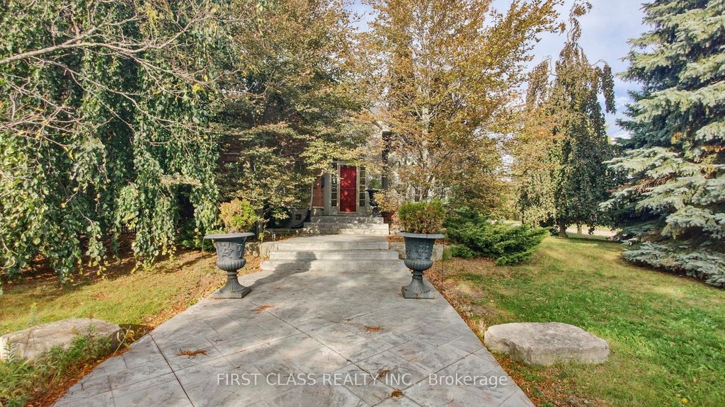 Photo of 116 Kinloch Crescent, Vaughan, ON L6A 2E9 (MLS # N12475190)