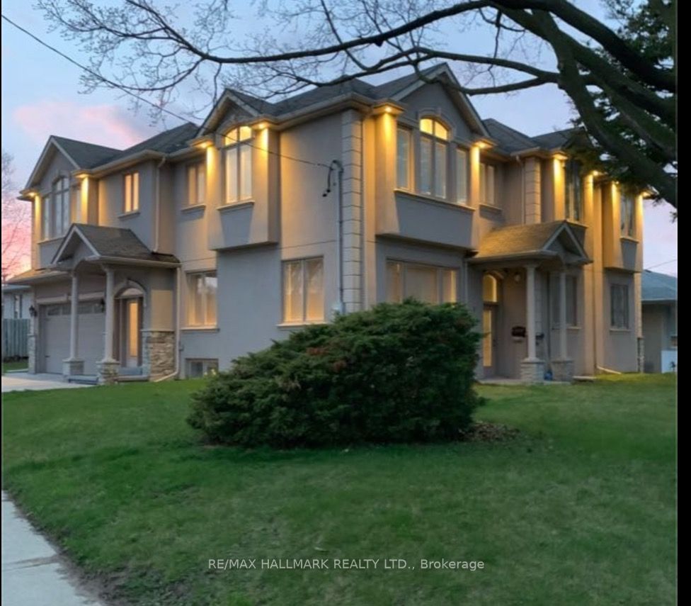 Photo of 6 Griggsden Avenue, Toronto, ON M9P 2Z5 (MLS # W13659634)