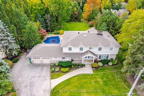 2154 Oneida Crescent Mississauga ON L5C 1V6