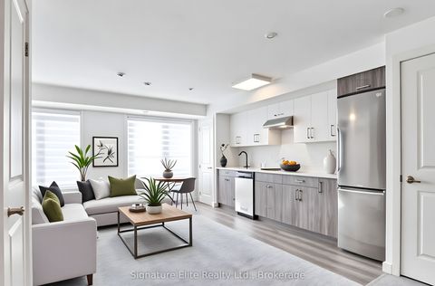 45 Connaught Avenue 305 Toronto ON M4L 2V8