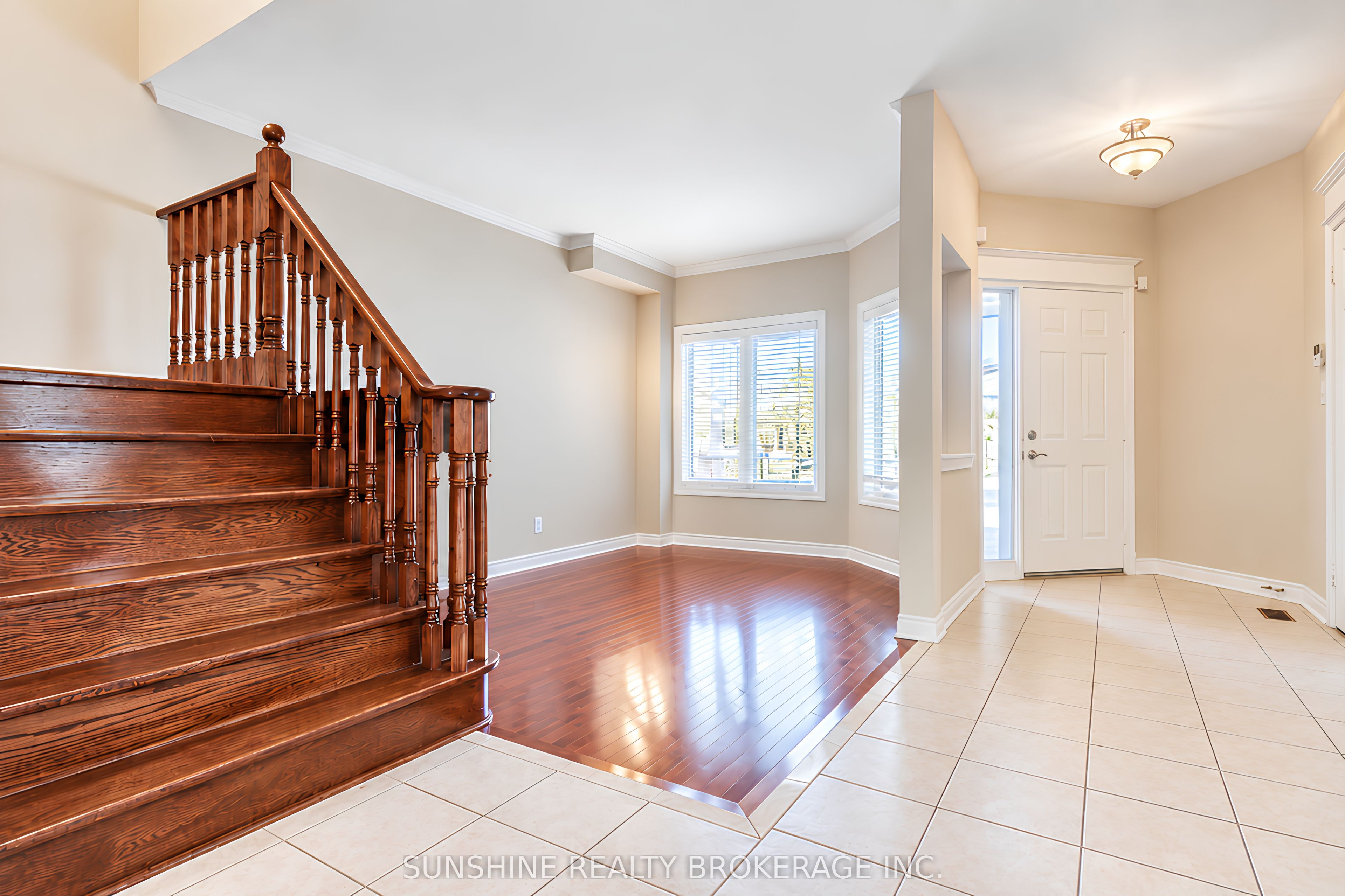 99 Canyon Hill Avenue