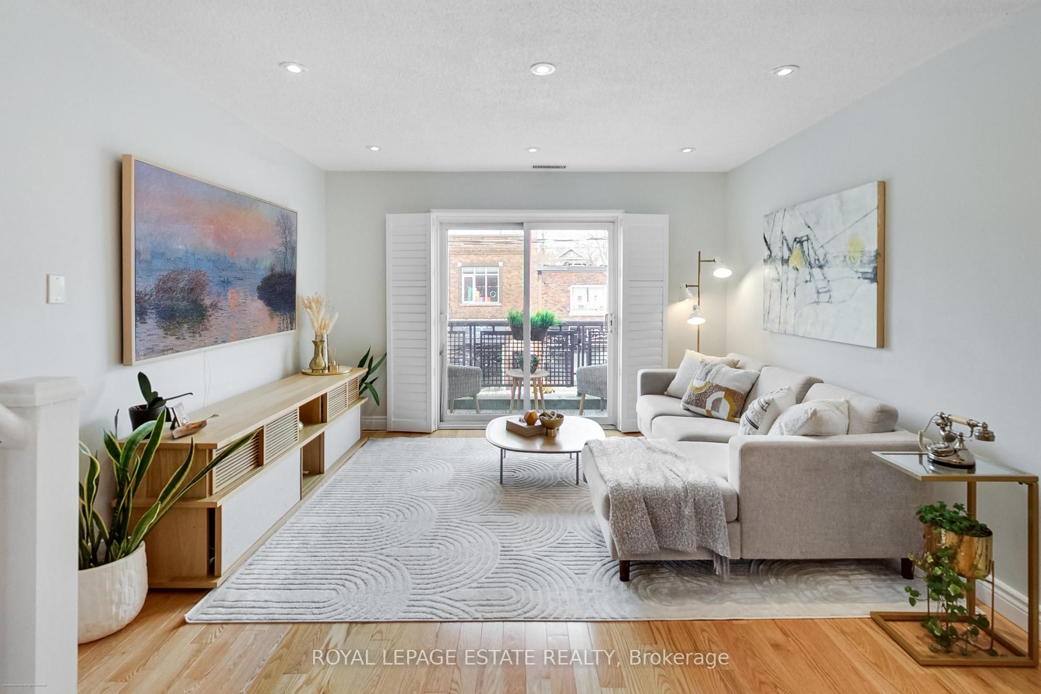 101 Hammersmith Avenue 203