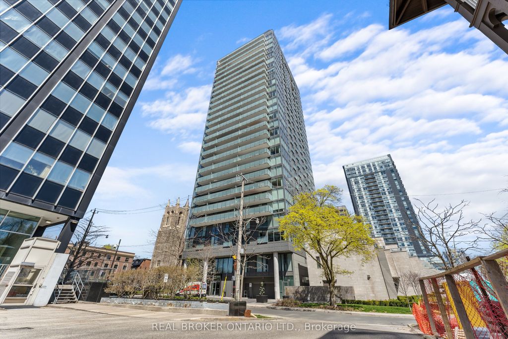 Photo of 99 Foxbar Road #906, Toronto, ON M4V 2G5 (MLS # C13056684)