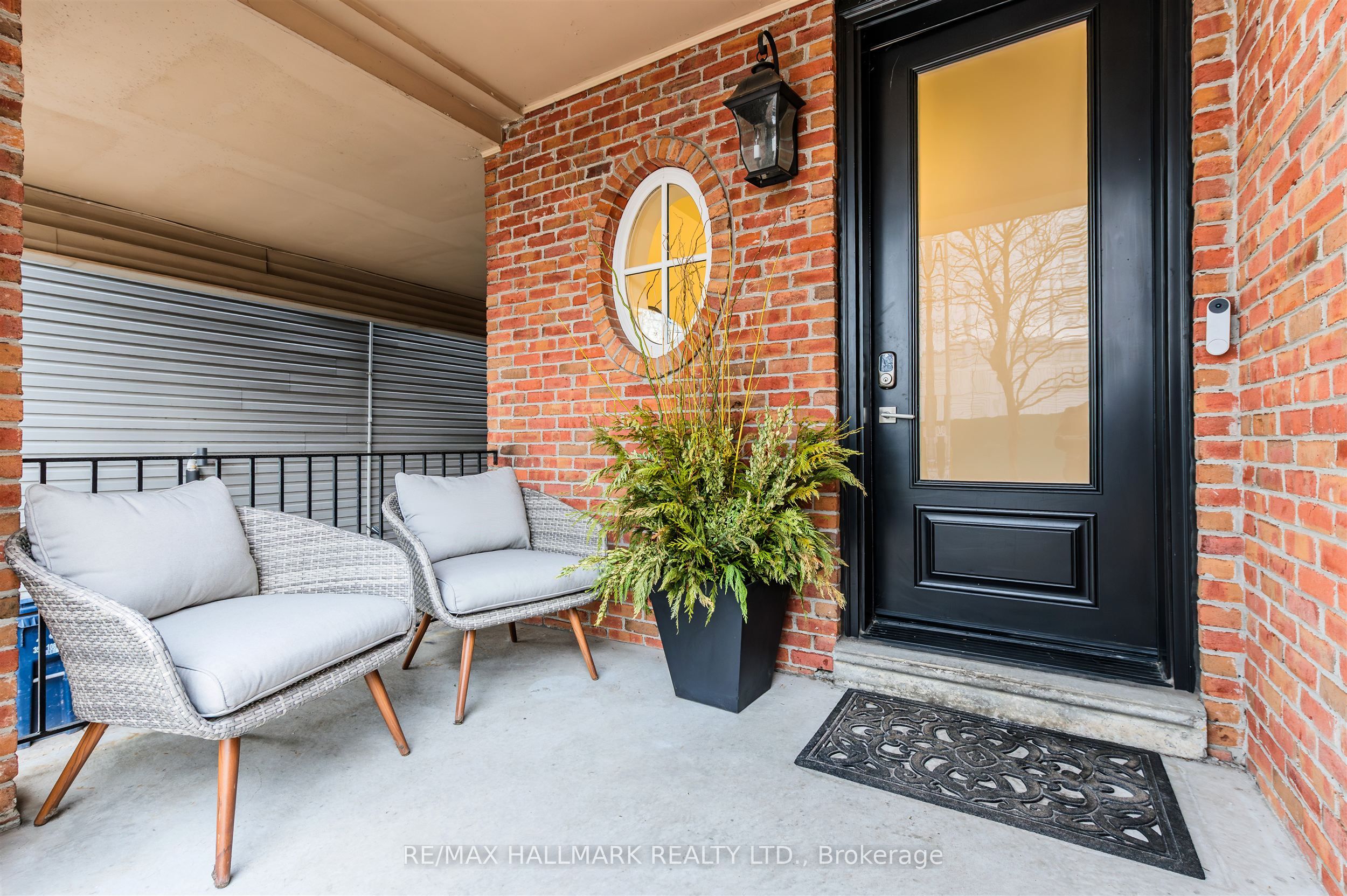 30B De Grassi Street