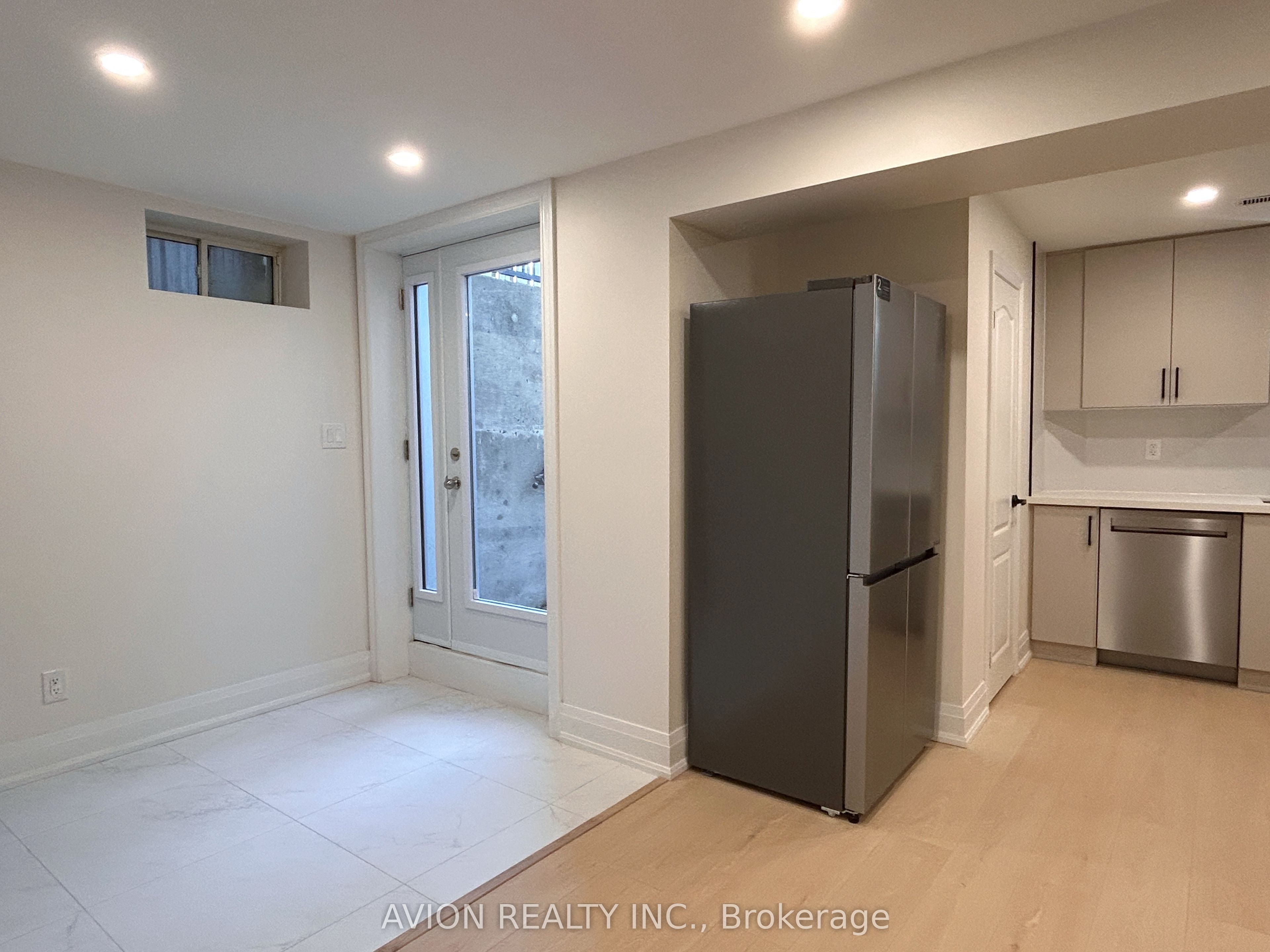 79 Sweet Water Crescent Basement