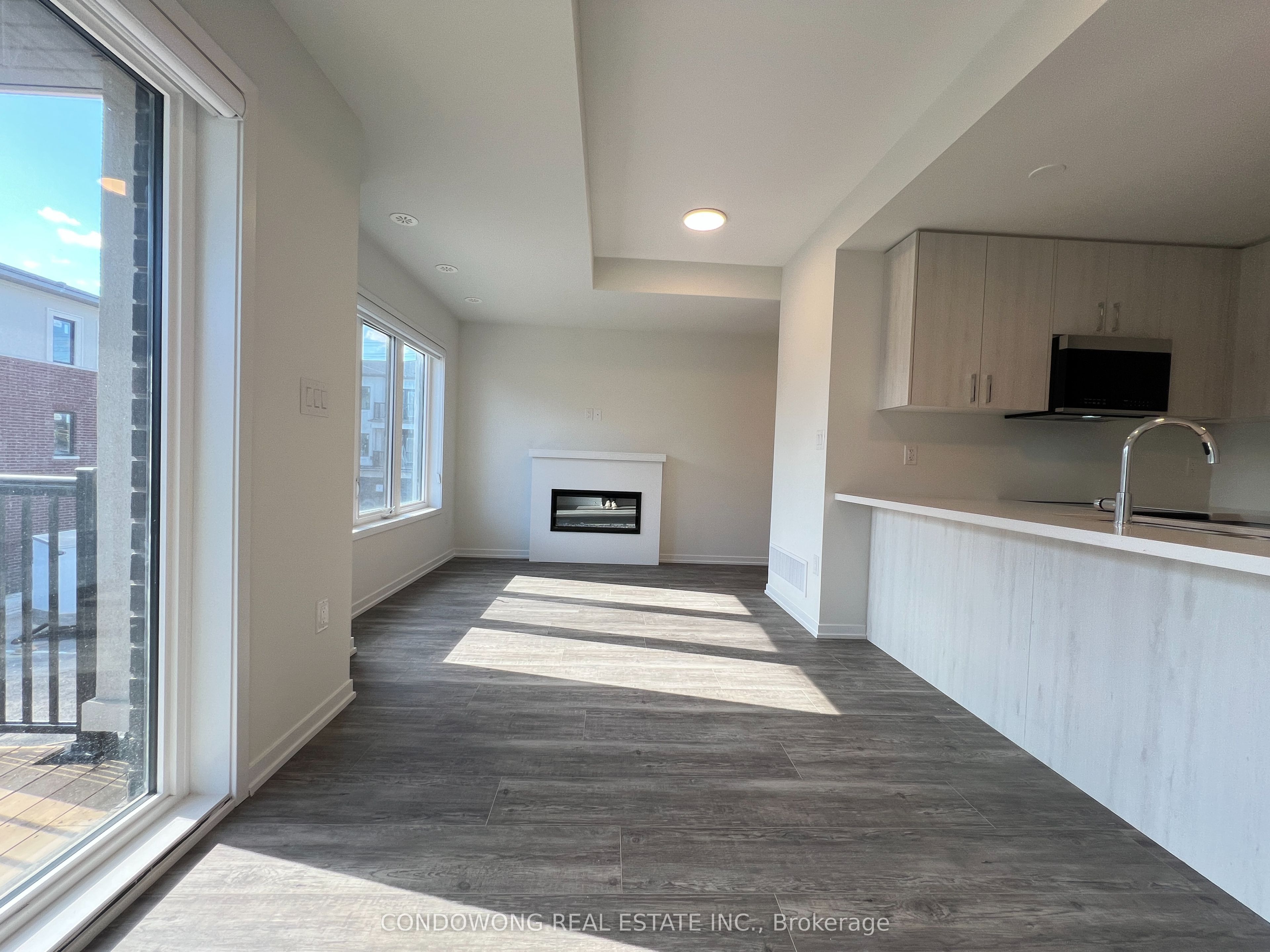 6 Matawin Lane