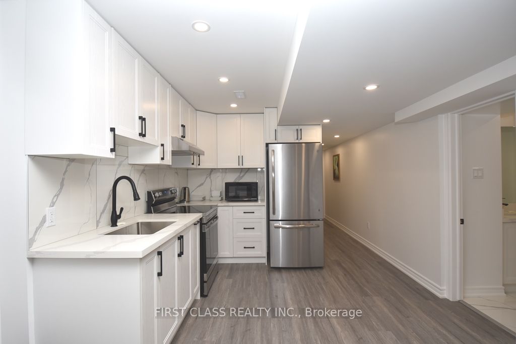 35 Hubner Avenue Bsmt