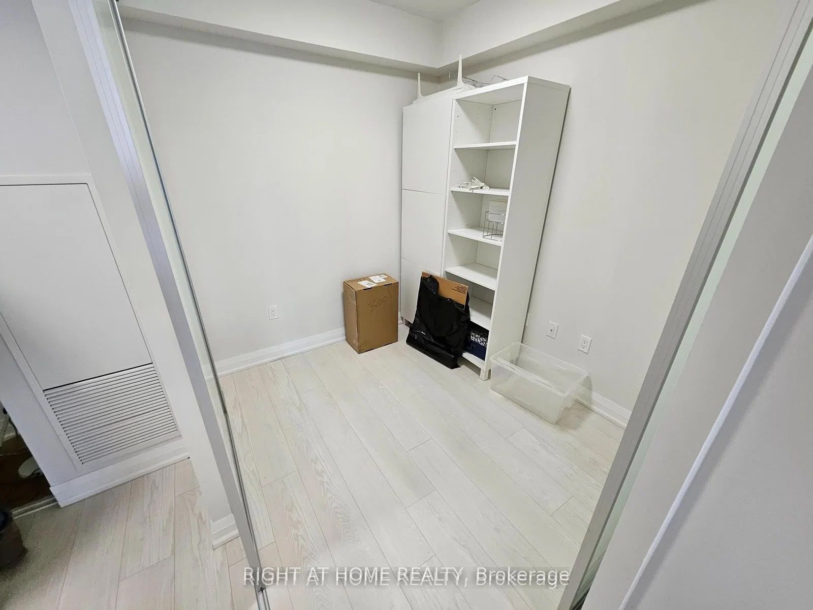 30 Gibbs Road 3001