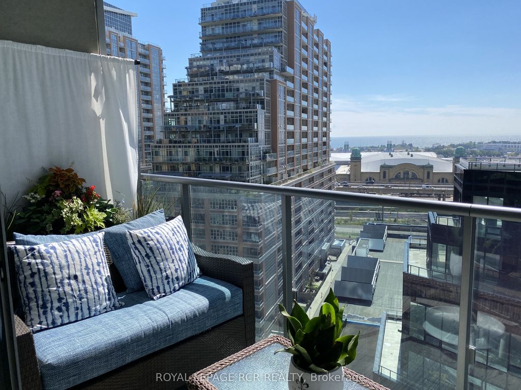 Photo of 150 East Liberty Street #1210, Toronto, ON M6K 3R5 (MLS # C13064320)