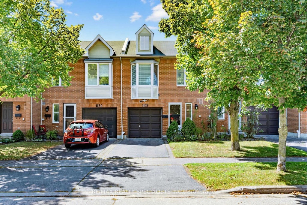 Photo of 1152 WEST SHORE Drive, Mississauga, ON L5E 3H8 (MLS # W13777004)
