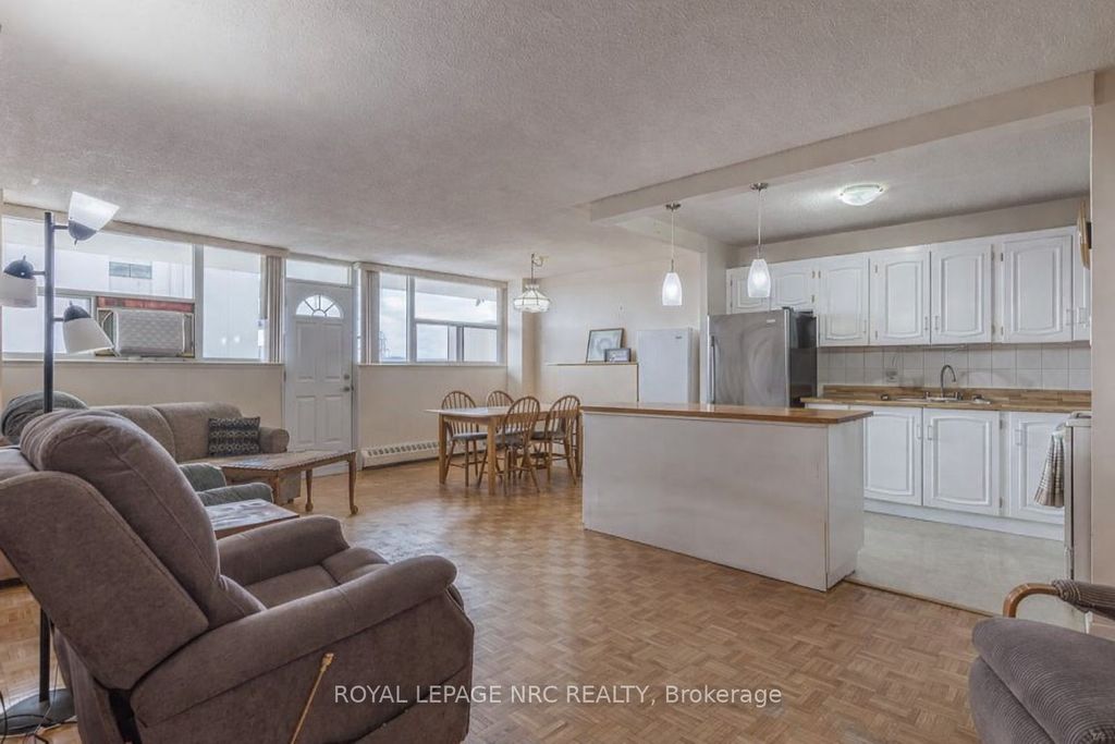 Photo of 215 Glenridge Avenue #601, St. Catharines, ON L2T 3J7 (MLS # X12922566)