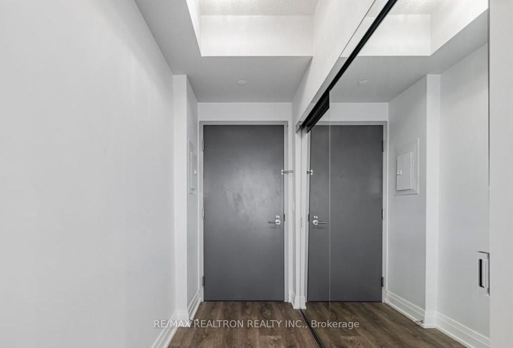 Photo of 36 Forest Manor Road Road #1003, Toronto, ON M2J 1M5 (MLS # C12652502)