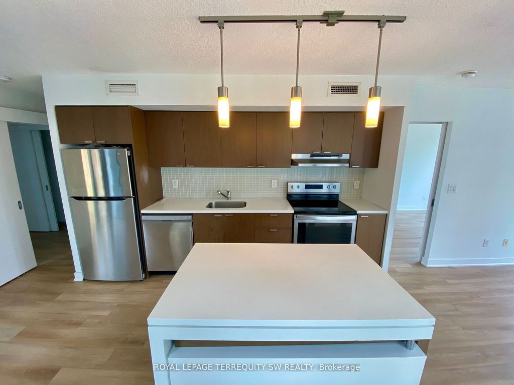 Photo of 110 Charles Street E #707, Toronto, ON M4Y 1T5 (MLS # C12419088)