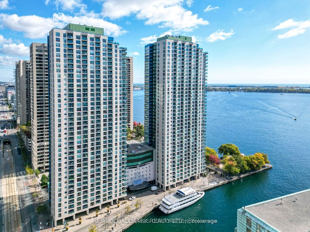 Photo of 77 Harbour Square #502, Toronto, ON M5J 2S2 (MLS # C12402909)