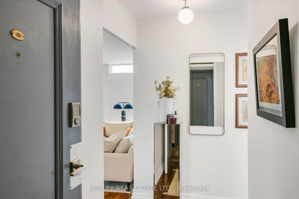 Photo of 10 Edgecliff Golfway #1411, Toronto, ON M3C 3A3 (MLS # C12799342)