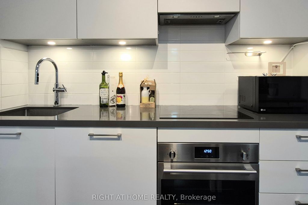 Photo of 33 Frederick Todd Way W #319, Toronto, ON M4G 0C9 (MLS # C13055260)