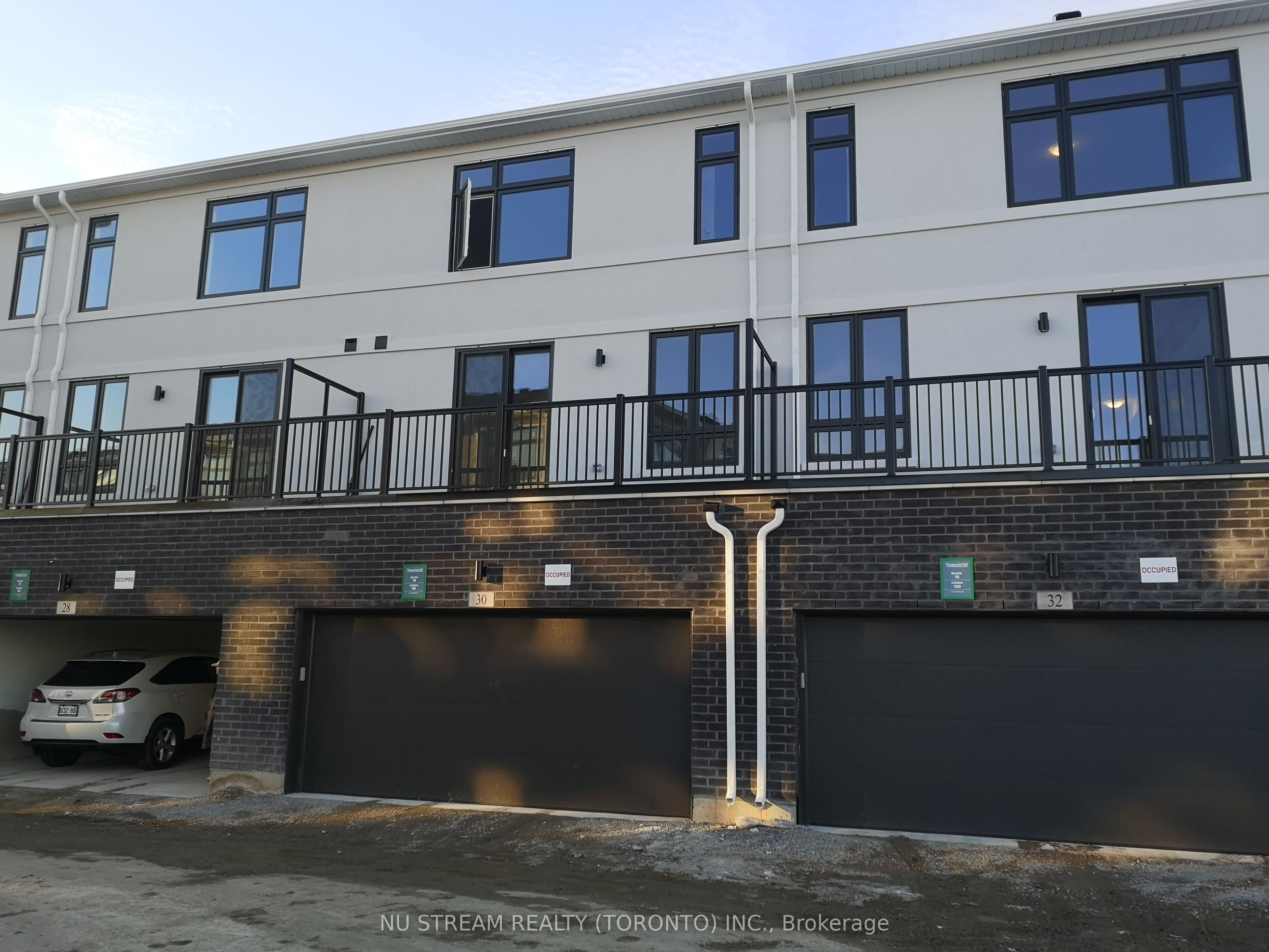 28 James Noble Lane