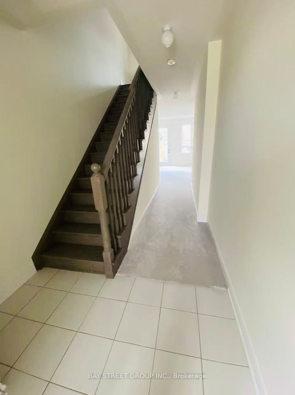 255 Tennant Circle