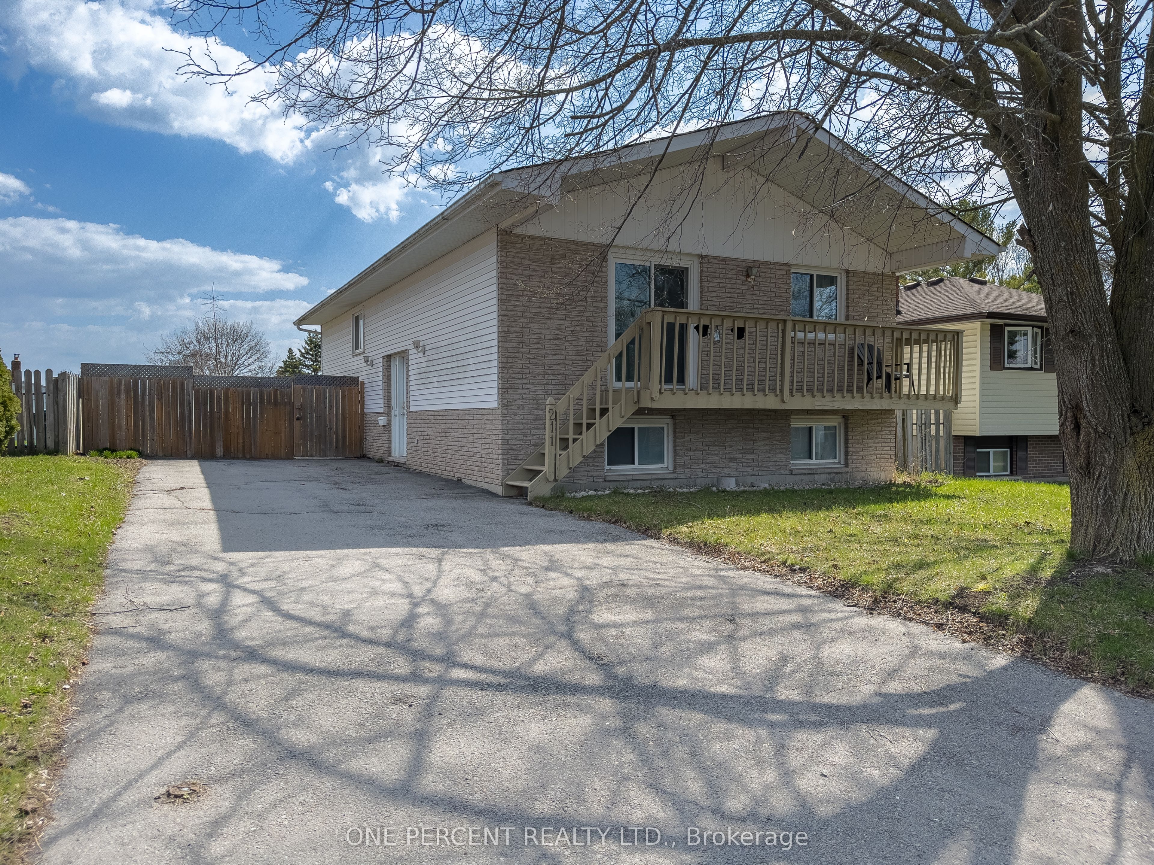 Photo 1 of 29 — 211 REID Street, Quinte West, ON K8V 5W4