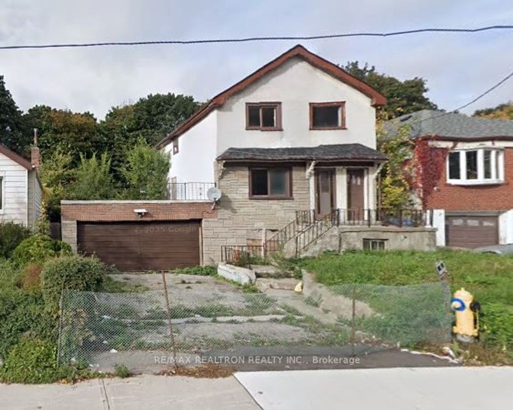 Photo of 592 Ridelle Avenue, Toronto, ON M6B 1K9 (MLS # W13154958)