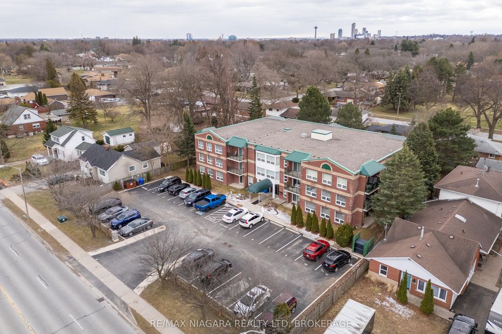 Photo of 6704 Thorold Stone Road #102, Niagara Falls, ON L2J 1B3 (MLS # X12908798)