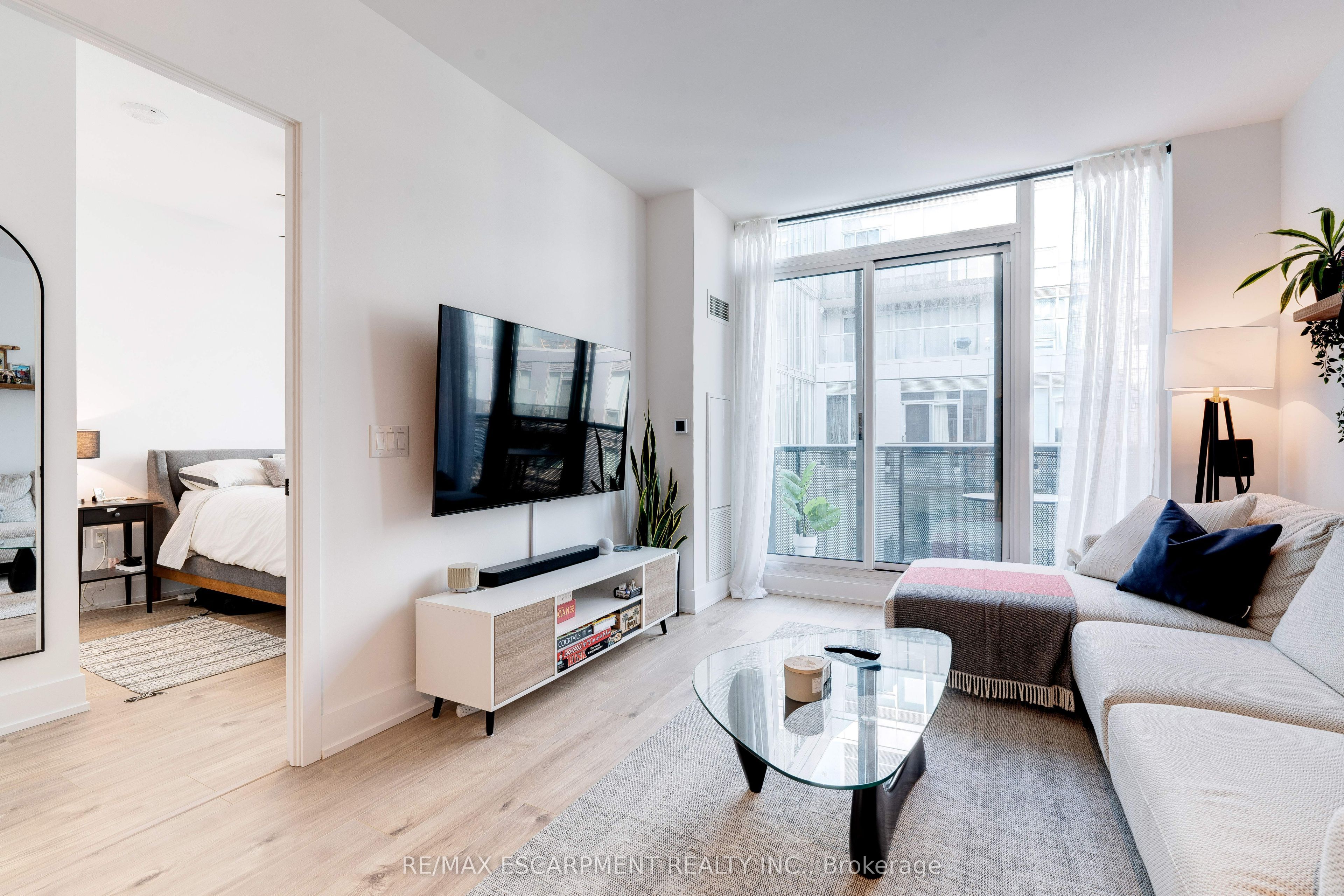 2450 Old Bronte Road 601